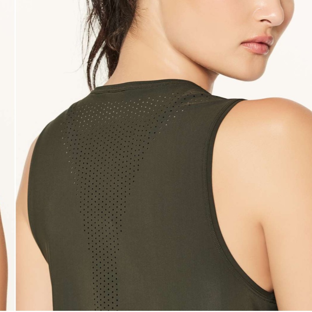 Lululemon Run On Tank - Dark Olive